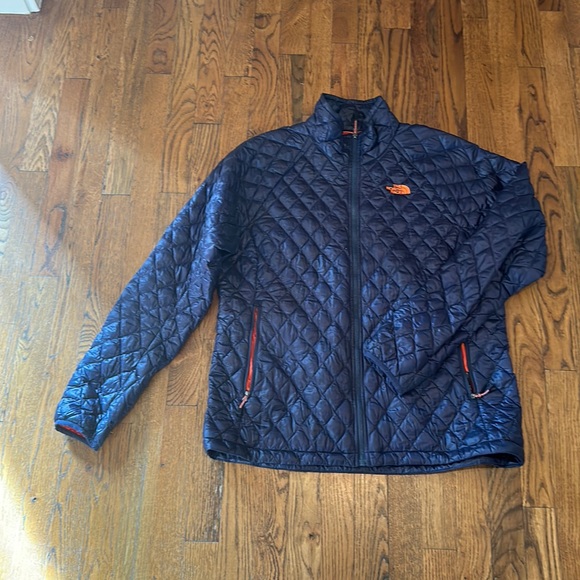 The North Face Jackets & Coats North Face Xl Navy Thermoball Jacket